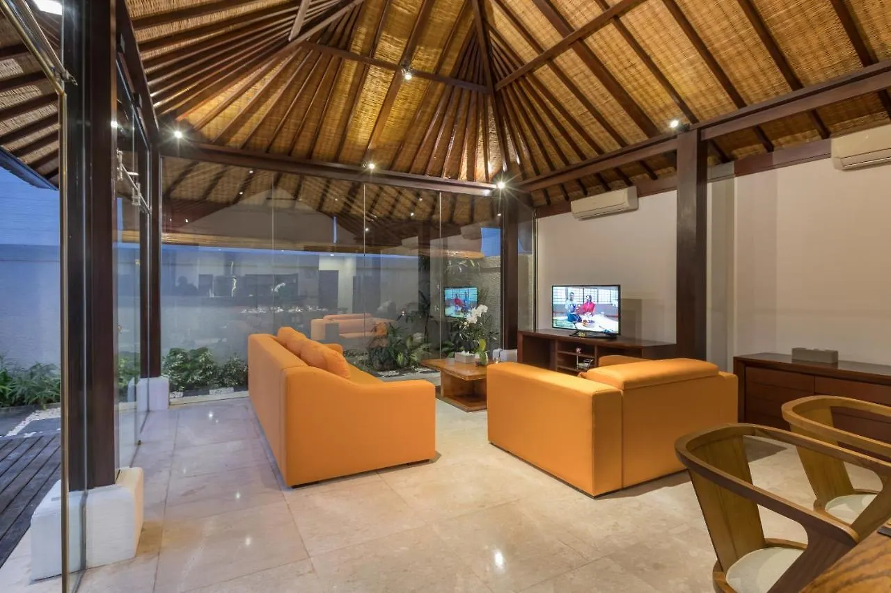 Villa Litera 塞米亚克